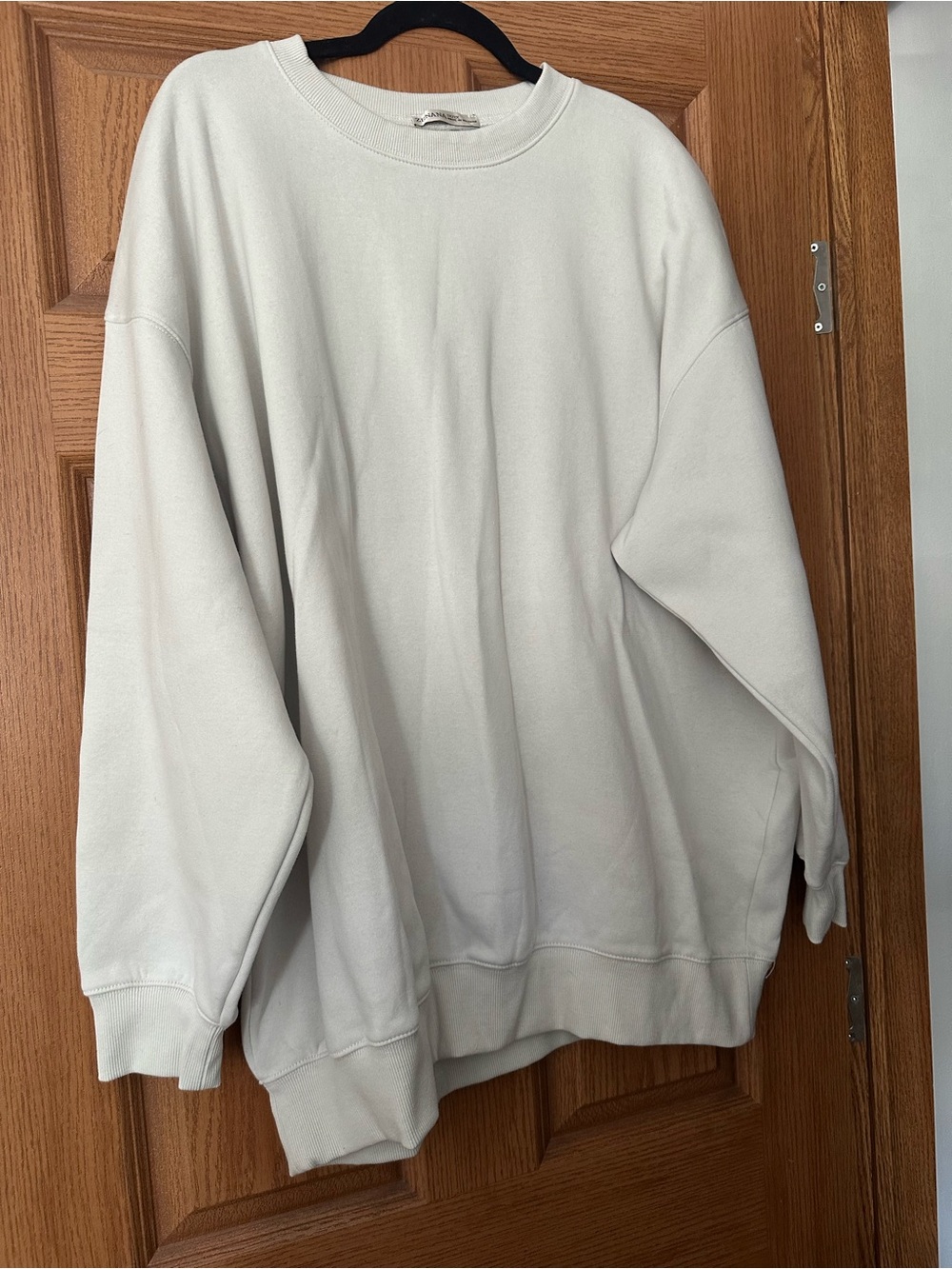 Crewneck Sweatshirt in Off-White